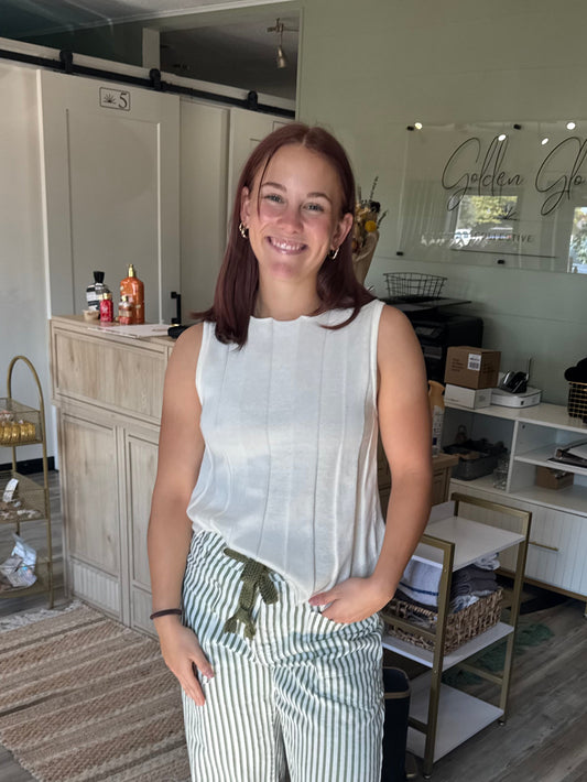 Boat Neck Flare Ribbed Sleeveless Sweater Top - Ivory